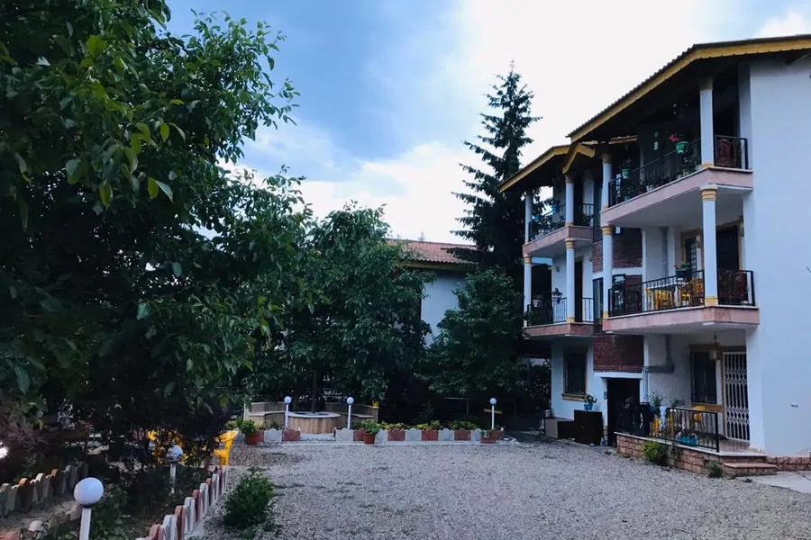 تصویر ۱ - آپارتمان رمضانیان(واحد 2) در  کلاردشت