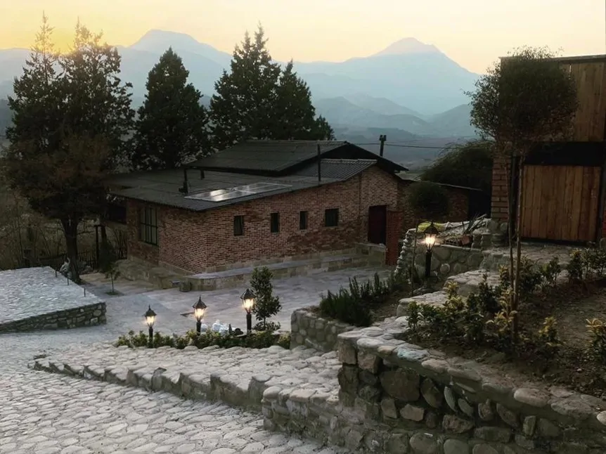 تصویر ۱ - ویلا بهشت تهران در  تهران