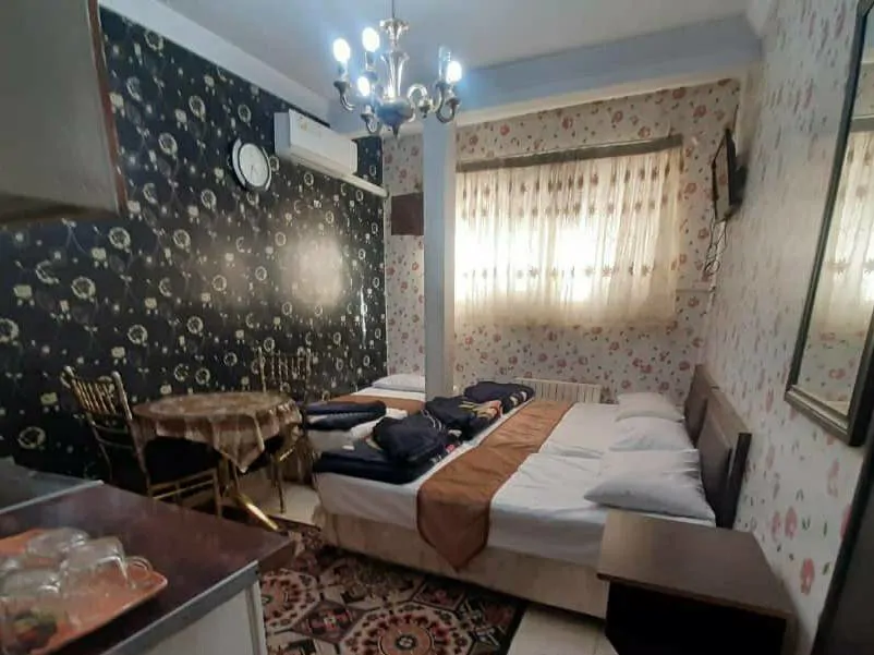 تصویر ۱ - مهمانسرا حسینی فرد(۴تخت۳۰۲) در  مشهد