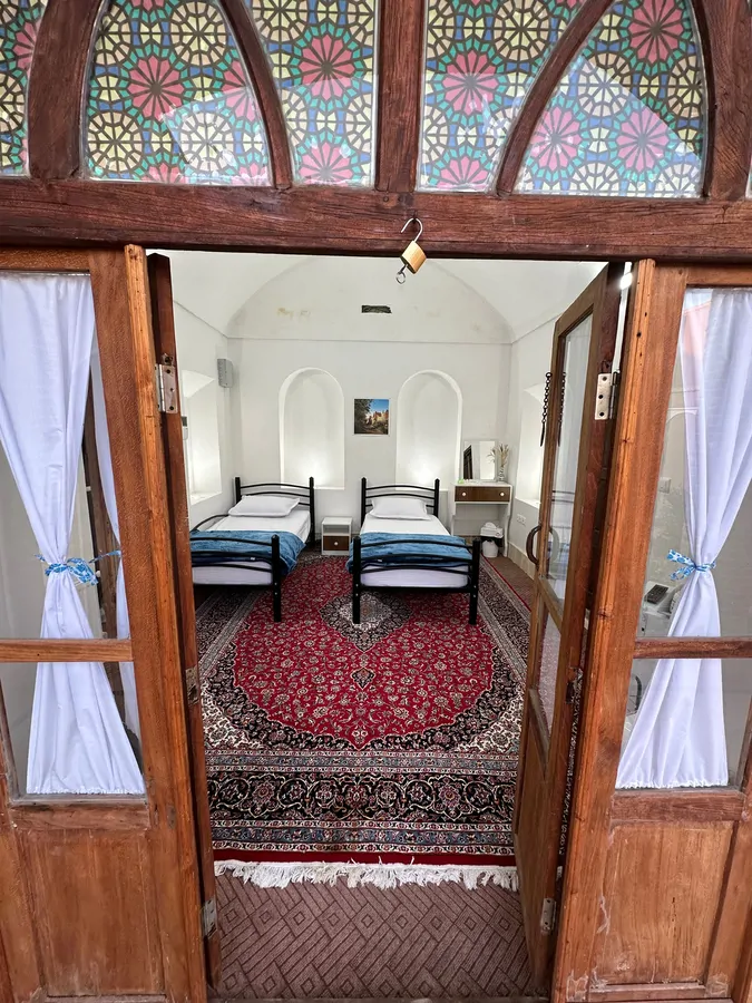 تصویر ۱ - اقامتگاه بوم‌گردی نیلوفر آبی (اتاق 5) با صبحانه رایگان در  یزد