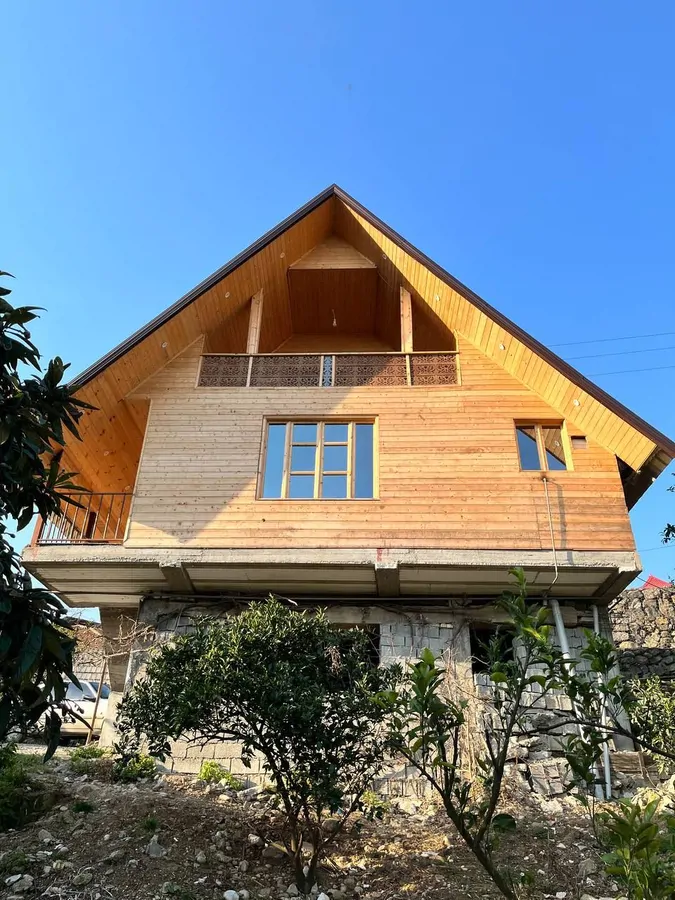 تصویر ۱ - کلبه چوبی لوچو در  سوادکوه