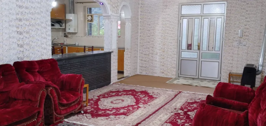 تصویر ۱ - ویلا  ویلا دوخوابه تمیز کنار دریاچه سراگاه در  تالش