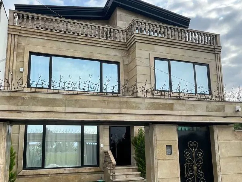 تصویر ۱ - ویلا استخردار آبگرم گلها با جکوزی و بیلیارد در  سرخ رود