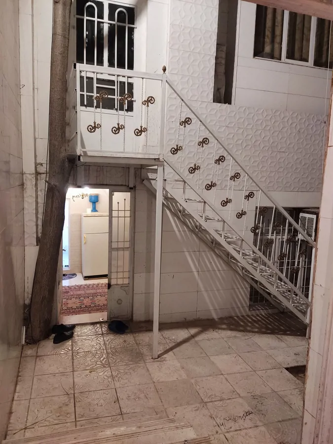 تصویر ۱ - سوییت گنبدی نزدیک حرم  در  مشهد