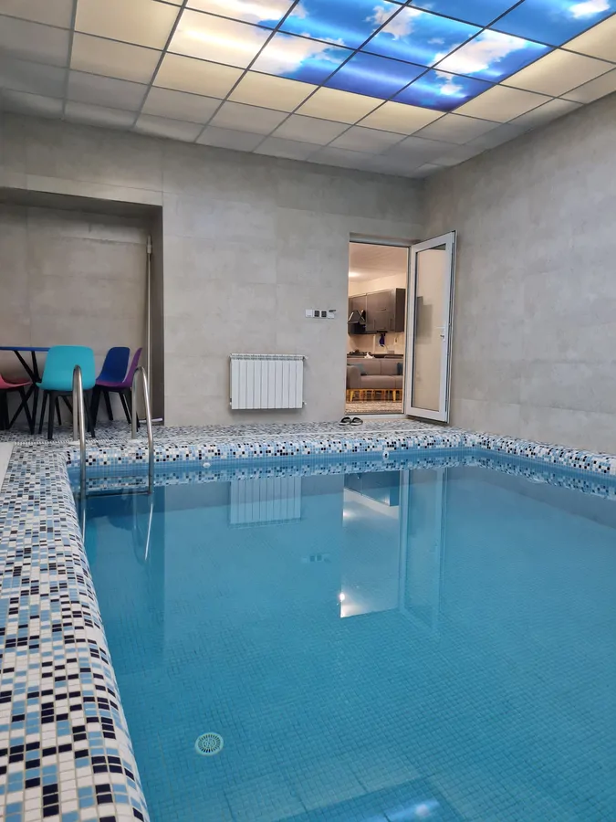 تصویر ۱ - خانه استخردار آبگرم تیراژه در  انزلی