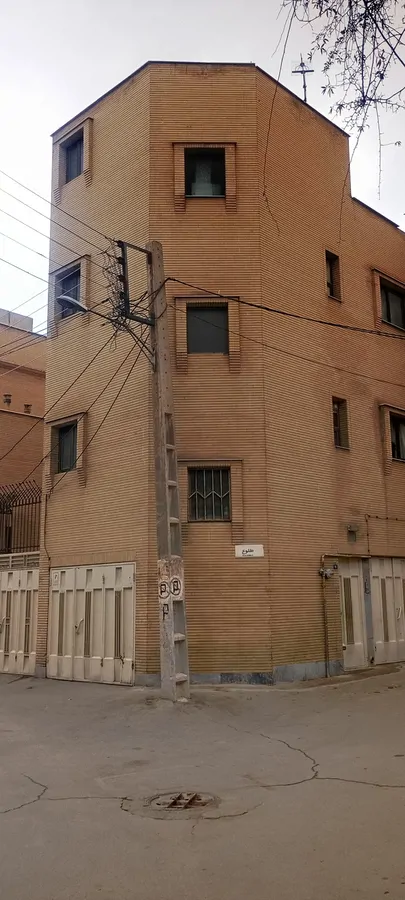 تصویر ۱ - آپارتمان آپارتمان طلوع۹۹ در  اصفهان