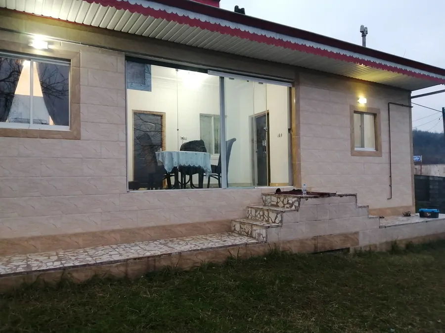تصویر ۱ - روستایی و عشایری بام موشنگاه در  سنگر