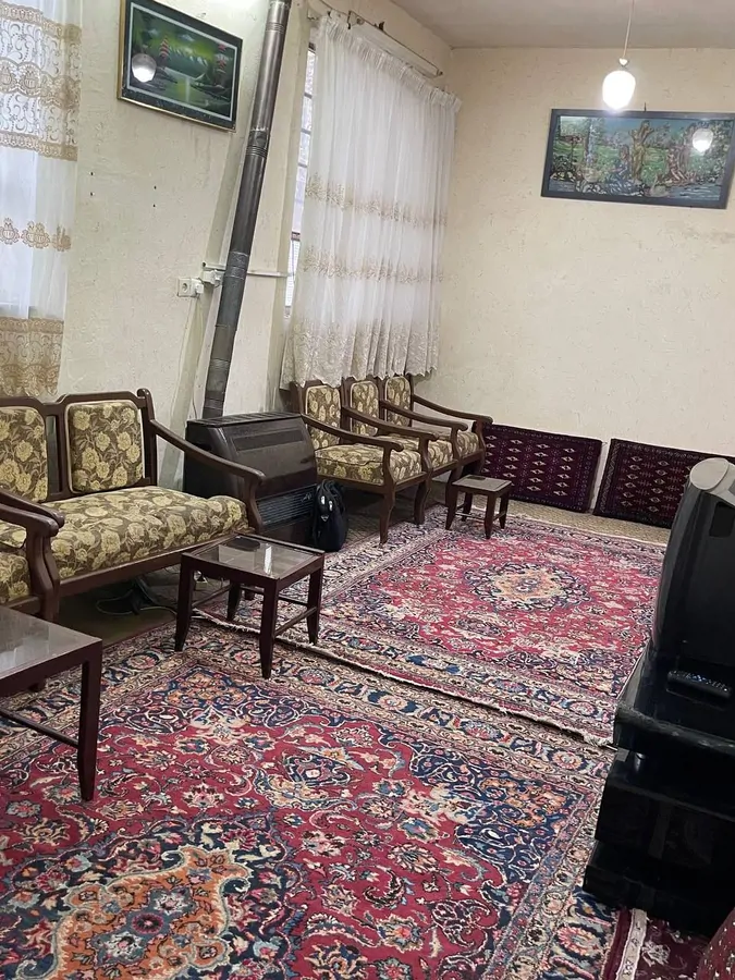 تصویر ۱ - خانه ویلایی دربست مجاور حرم مطهر امام رضا (ع) ز در  مشهد