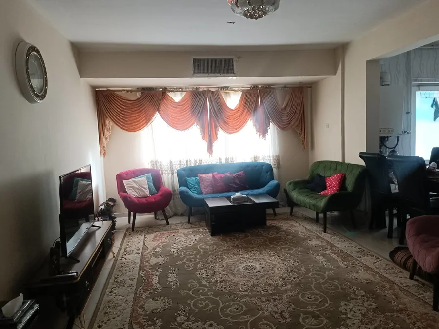 تصویر ۱ - آپارتمان واحد سه خوابه مبله در  پرند