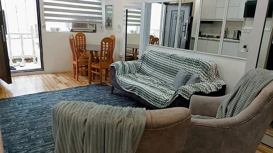 تصویر ۱ - سوییت 1985 بلکی در انزلی