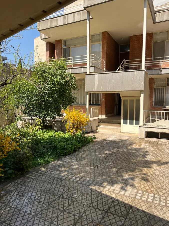 تصویر ۱ - خانه خانه ویلایی در  تهران