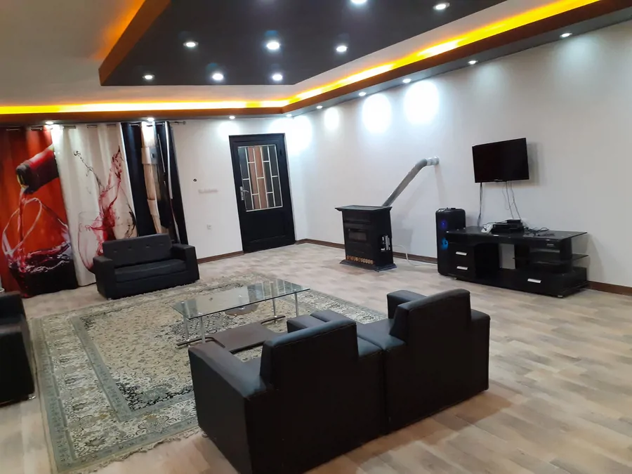 تصویر ۱ - ویلا لاکچری استخر اب گرم طلایی در  سهیلیه
