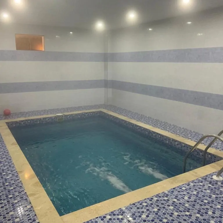 تصویر ۱ - ویلا استخردار آبگرم دریا با فوتبال دستی در فرح آباد