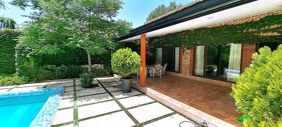 تصویر ۱ - ویلا مهمانکده با فوتبالدستی در سهیلیه