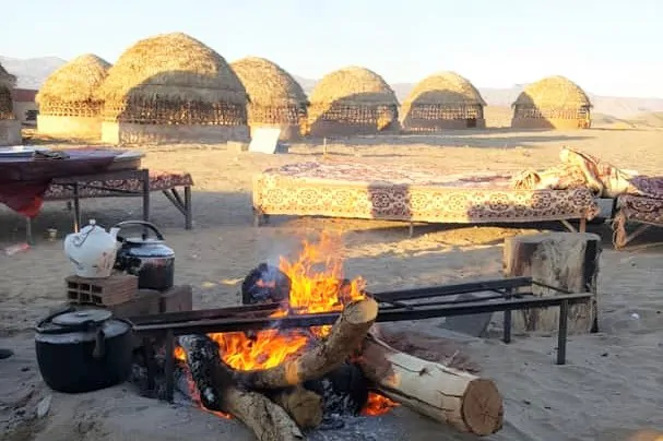 تصویر ۱ - روستایی و عشایری کمپ کویرخاطره (آلاچیق سنتی 1) در  یزد