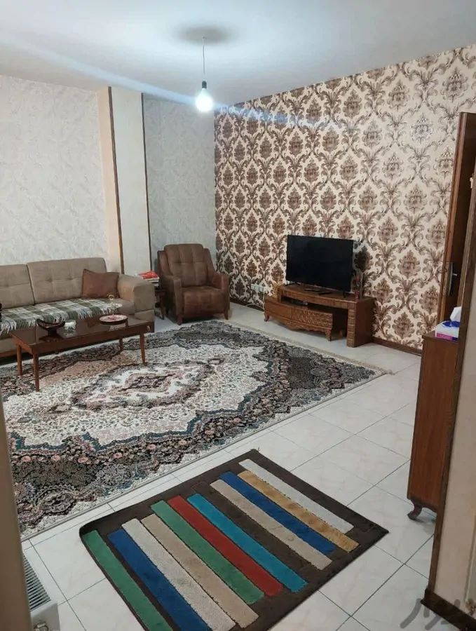 تصویر ۱ - آپارتمان نزدیکی کامل به منطقه گردشگری قلعه فرامرز در ملارد