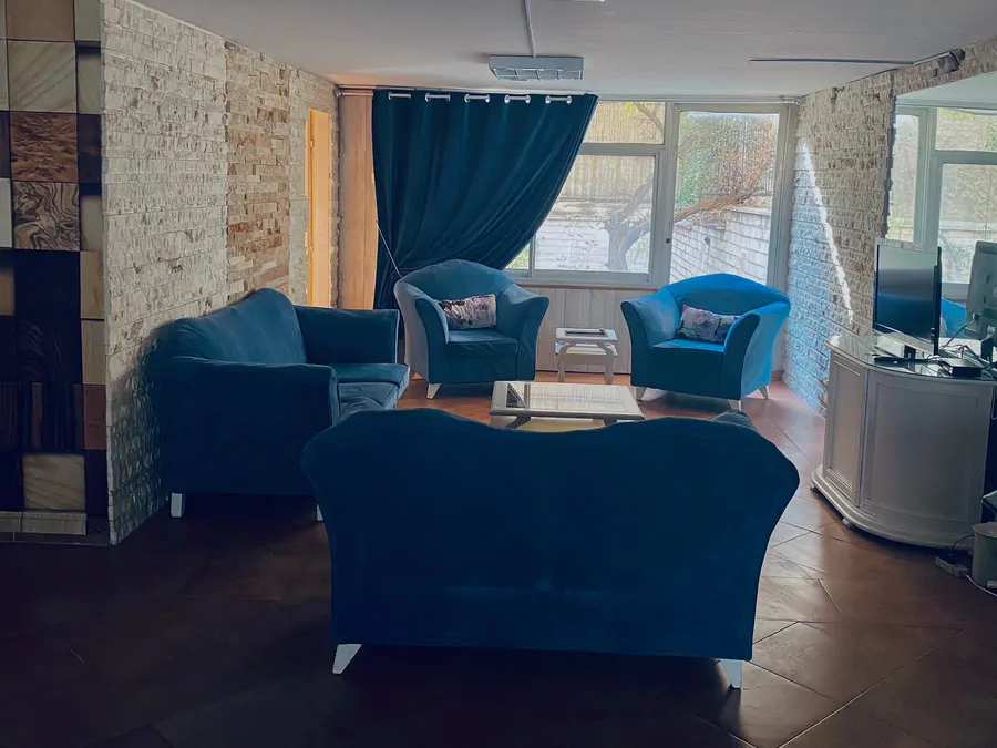 تصویر ۱ - خانه مبله پاسداران در  تهران
