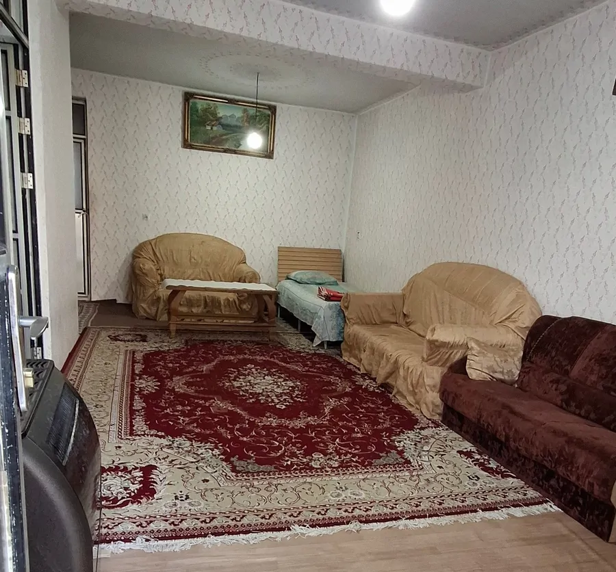 تصویر ۱ - سوییت سوئیت دربستی طبقه اول در  آستارا