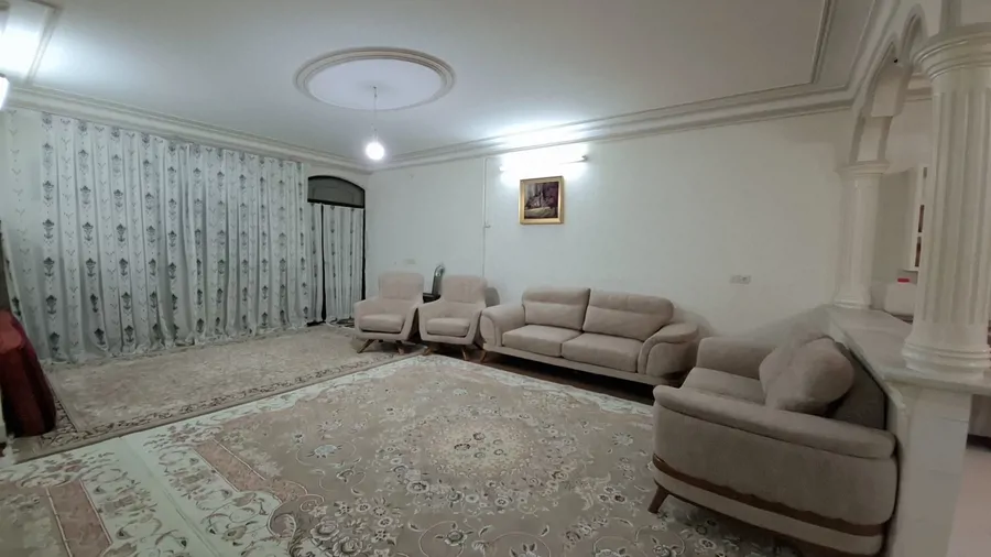 تصویر ۱ - خانه مبله ناجی آباد (زیرزمین) در کاشان