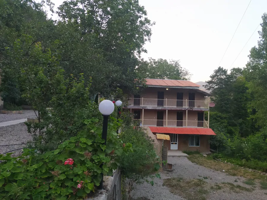 تصویر ۱ - سوییت رودخانه کوهستان(واحد 5) در  رستم آباد