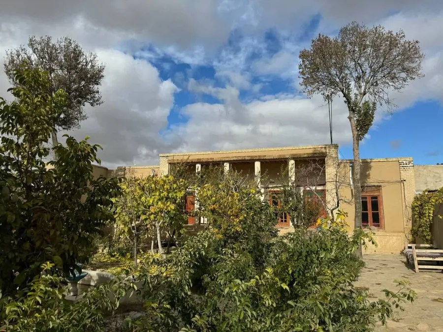 تصویر ۱ - اقامتگاه بومگردی تاریخی یحیی بیک (شاه نشین) در شیروان