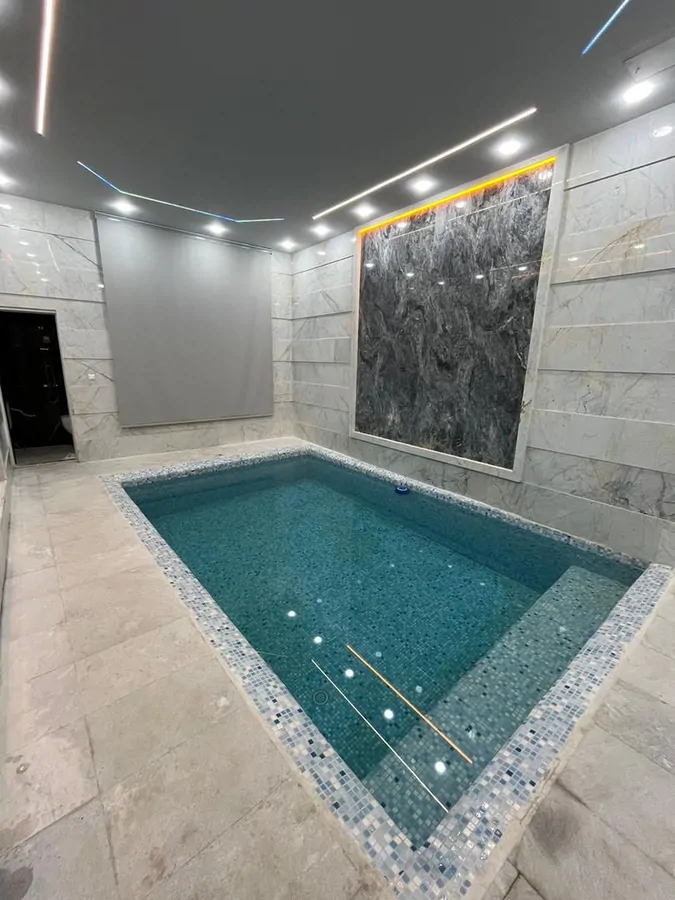تصویر ۱ - ویلا عمارت لاکچری استخردار آبگرم صالحی بافضای سبز در  رودهن