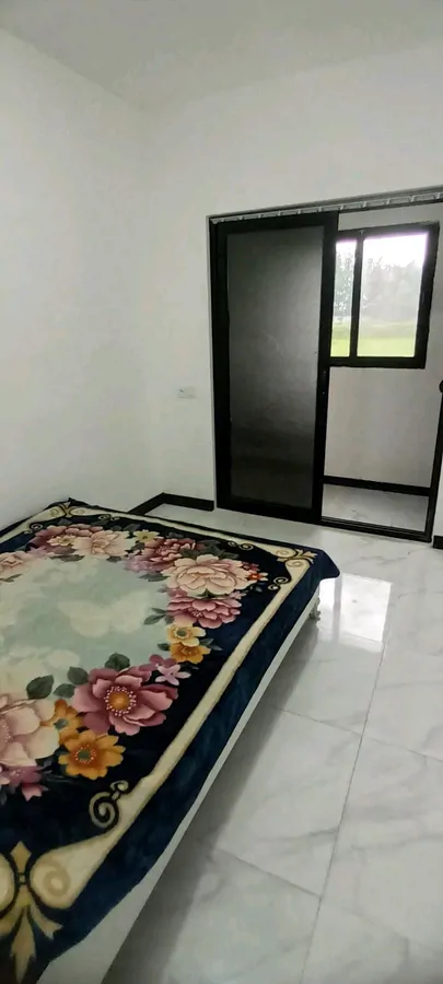 تصویر ۱ - ویلا چمستان شهرکی نوساز شیک در چمستان