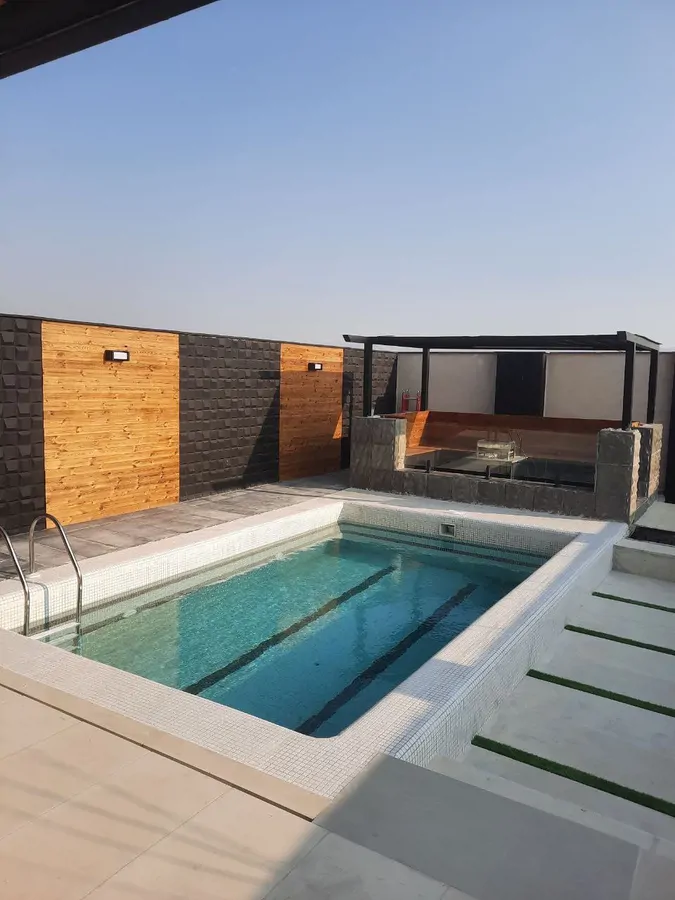 تصویر ۱ - ویلا استخردار آبگرم کاریزما با فوتبال دستی در  رودهن