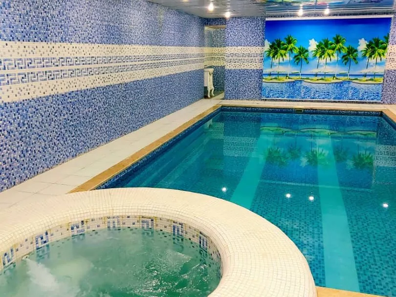 تصویر ۱ - ویلا باغ استخر آب گرم  در  مشهد