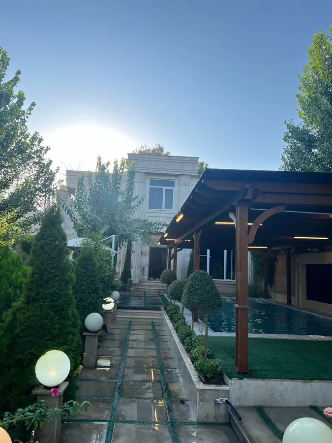 تصویر ۱ - ویلا عمارت ۴خواب وایت در  سهیلیه
