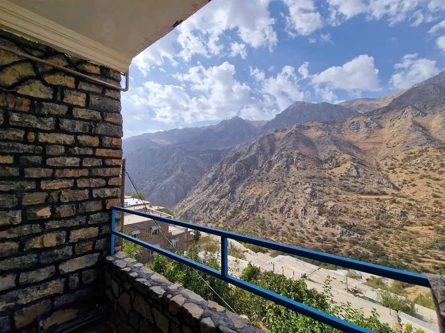 تصویر ۱ - آپارتمان مبله حمه بهرامی (8) در اورامانات