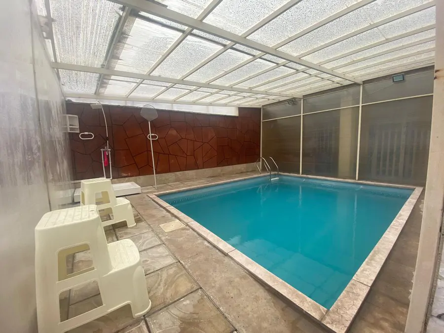 تصویر ۱ - ویلا استخردار سرپوشيده آبگرم سعدی در  رودهن