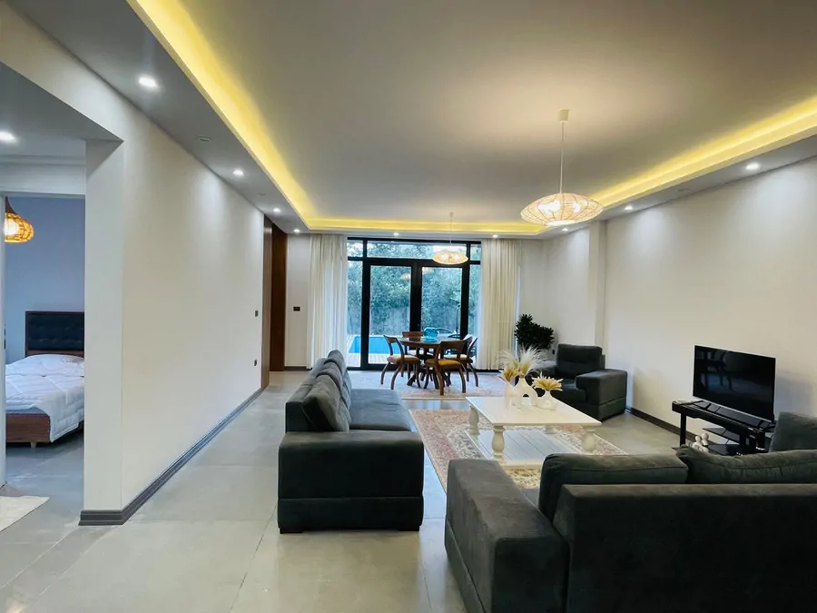 تصویر ۱ - ویلا ویلای استخردار مدرن دربستی در سرولات در  چابکسر