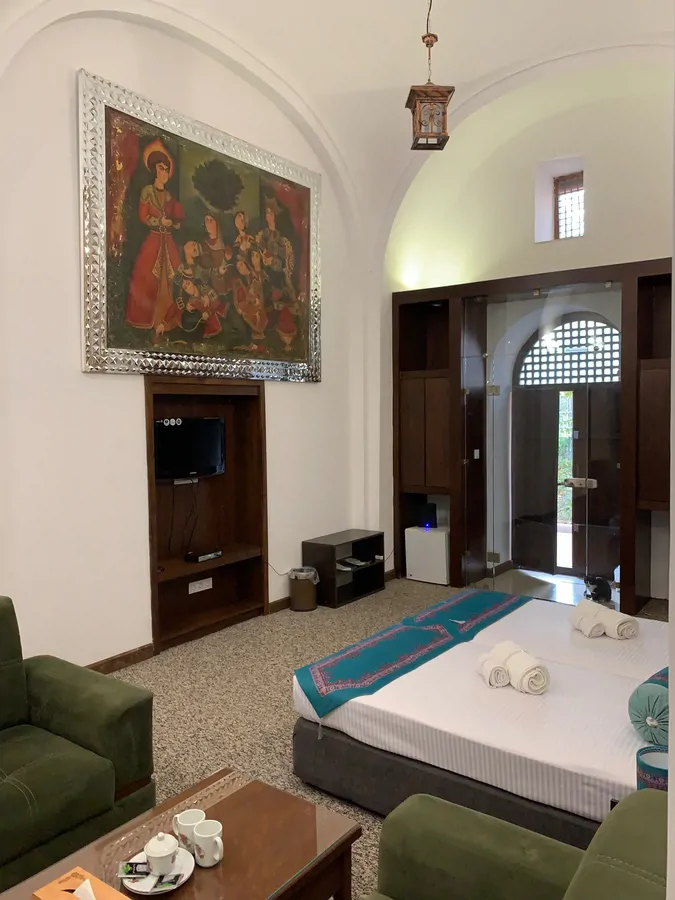 تصویر ۱ - هتل سنتی قهرمانی (واحد 108) با صبحانه رایگان در قزوین