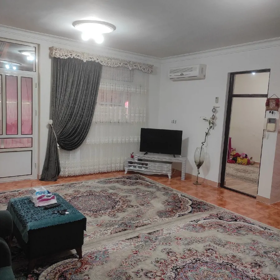 تصویر ۱ - خانه مهدی حسینی پور در  رشت