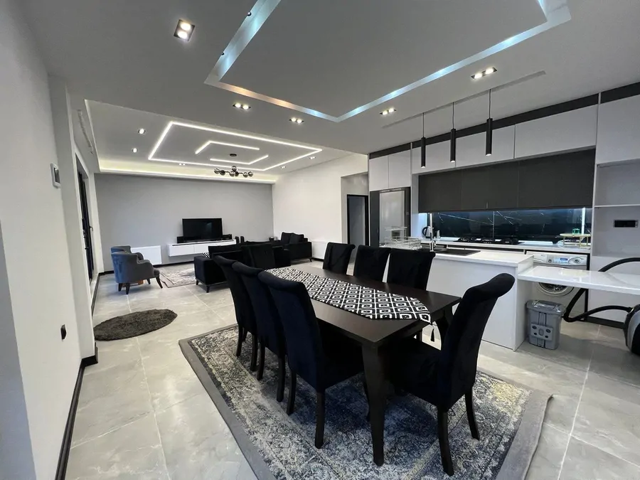 تصویر ۱ - ویلا ویلا استخردار هنرمند در  انزلی