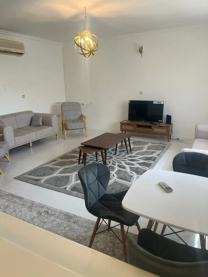 تصویر ۱ - آپارتمان هدیه پالاس (واحد 4) در  کیش