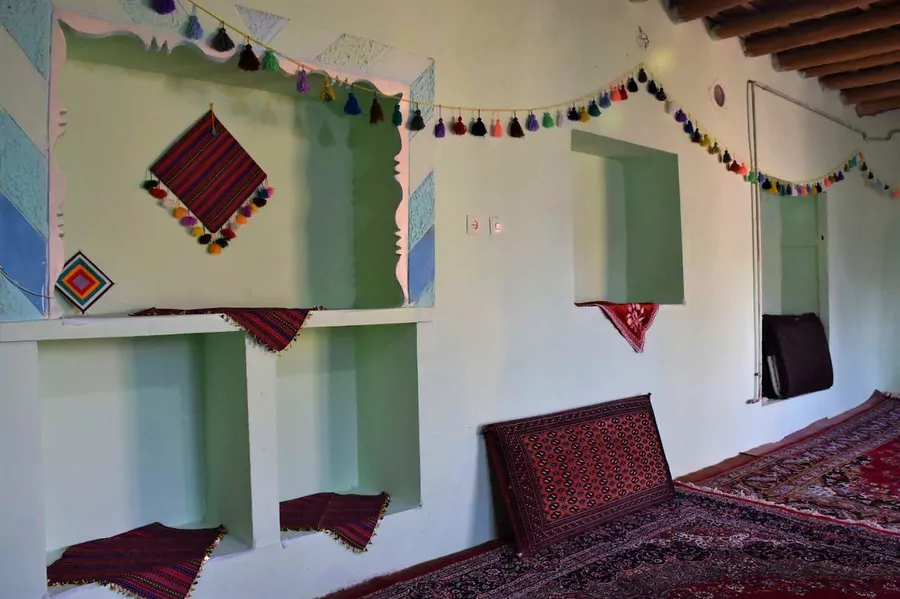 تصویر ۱ - اقامتگاه بوم‌گردی همدانا (اتاق ۱) در  همدان