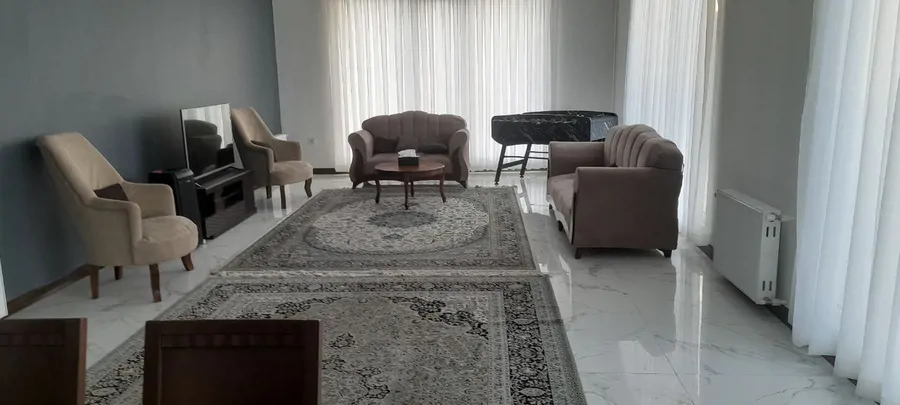 تصویر ۱ - ویلا استخردار آبگرم آنی با فوتبال دستی  در  چهارباغ