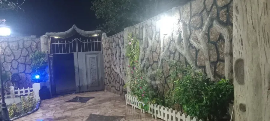 تصویر ۱ - ویلا ویلا زرین شهر در زرین شهر