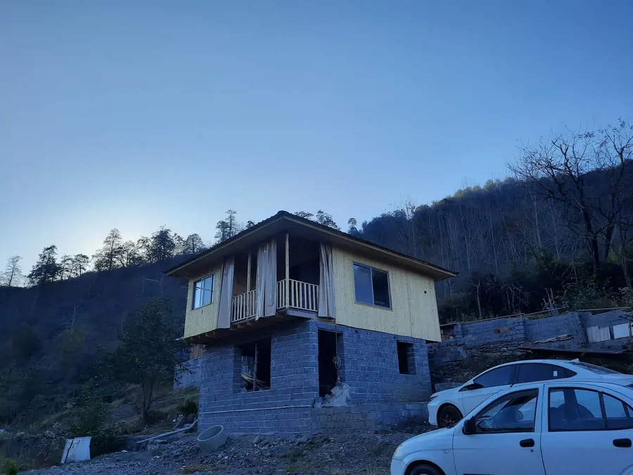 تصویر ۱ - ویلا کلبه چوبی جنگلی آریا لفور  در  شیرگاه