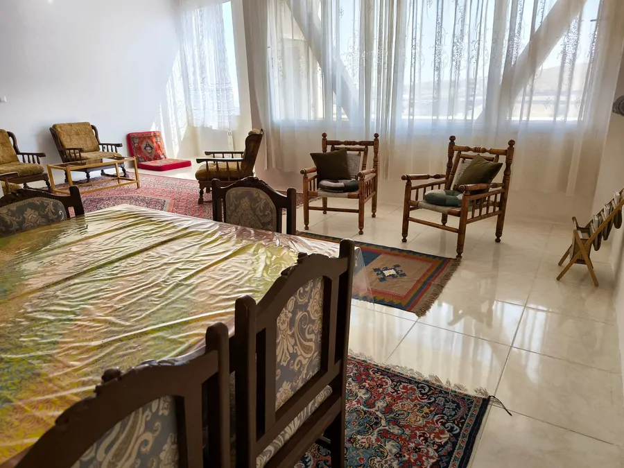 تصویر ۱ - خانه قلات (2) در  شیراز