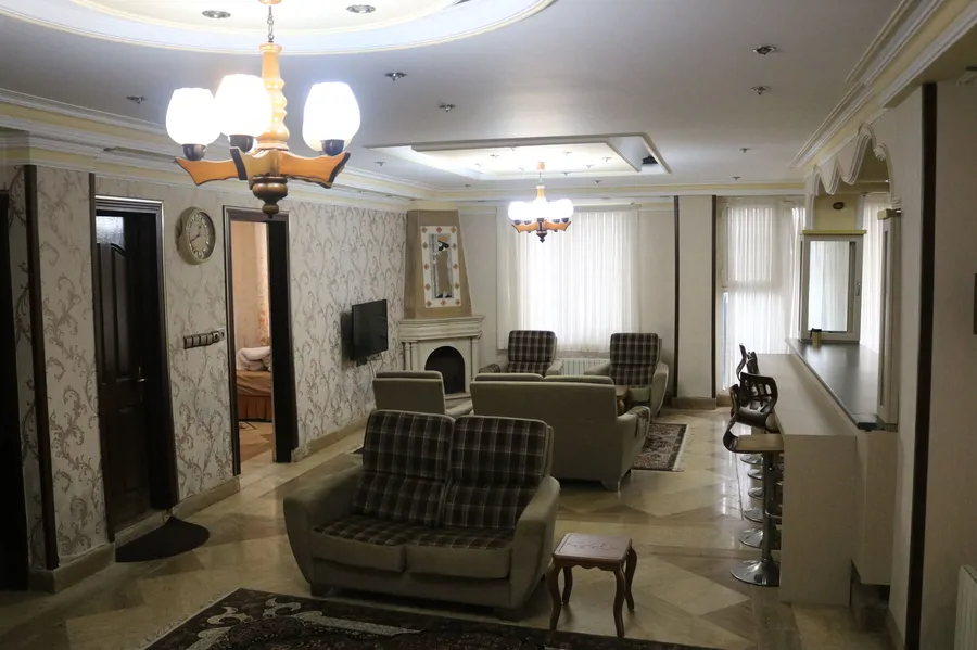 تصویر ۱ - هتل آپارتمان سران (واحد 101) در رامسر