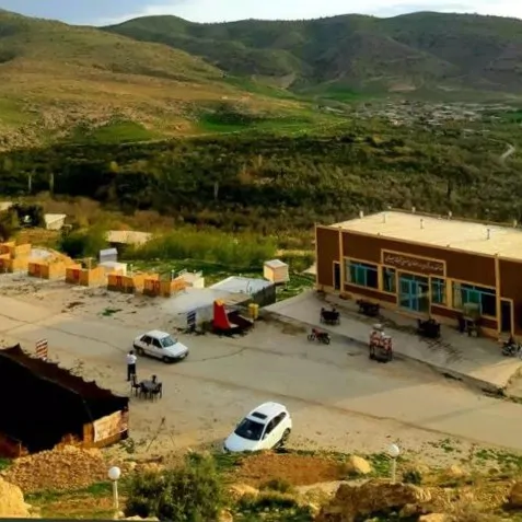 تصویر ۱ - اقامتگاه بوم‌گردی آبشار پیران  در  کرمانشاه