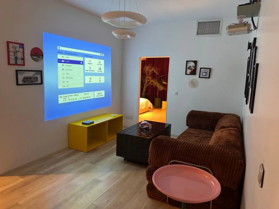 تصویر ۱ - آپارتمان مبله ملافه سفید دوپامین در خیابان فلسطین شمالی در تهران