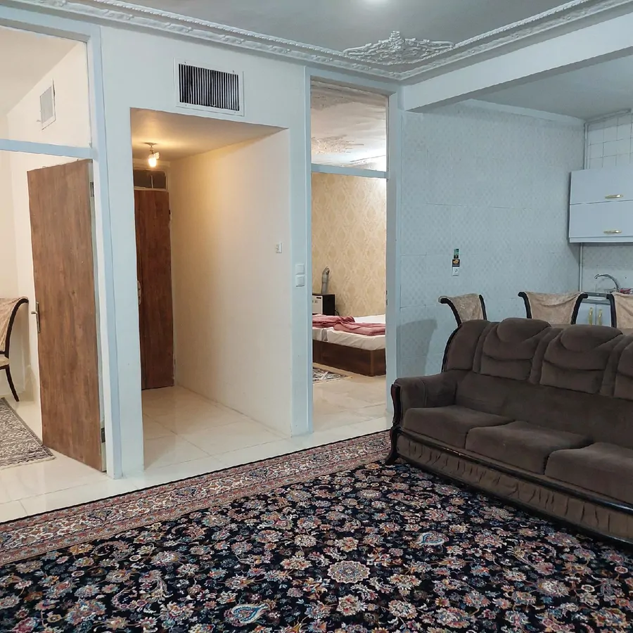 تصویر ۱ - آپارتمان دوخوابه مبله نزدیک حرم در  مشهد
