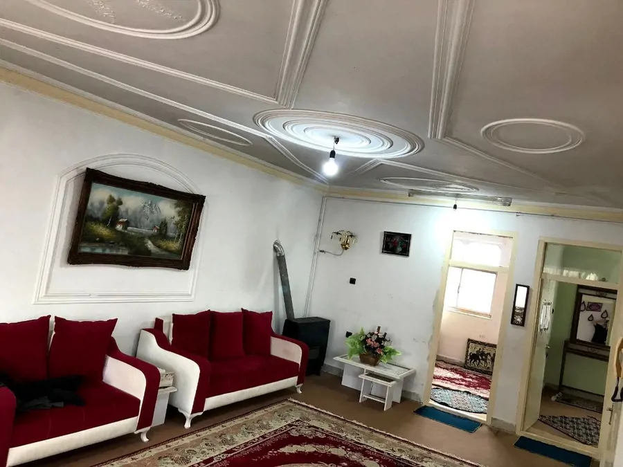 تصویر ۱ - خانه دوخوابه بلوری ۳ در  رشت