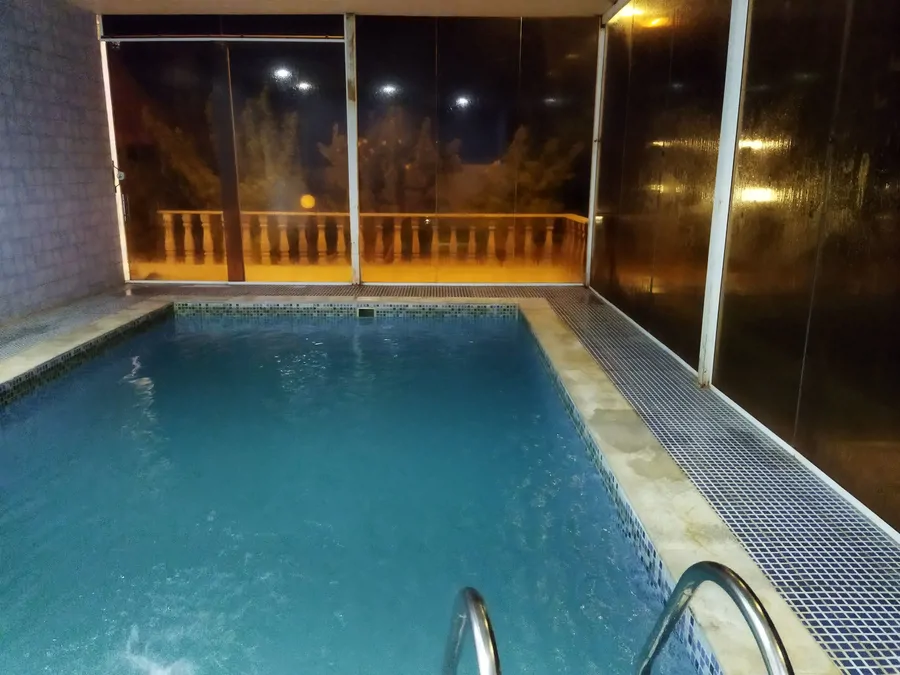 تصویر ۱ - ویلا استخردار آبگرم مرادی در قلات