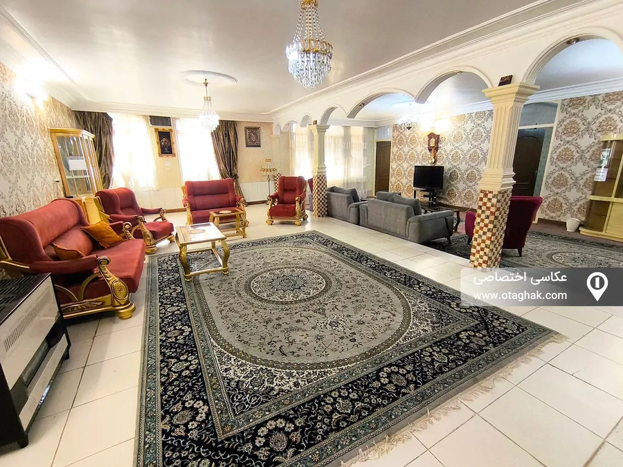 تصویر ۱ - خانه مبله زیبا (جنب خانه های تاریخی) در کاشان