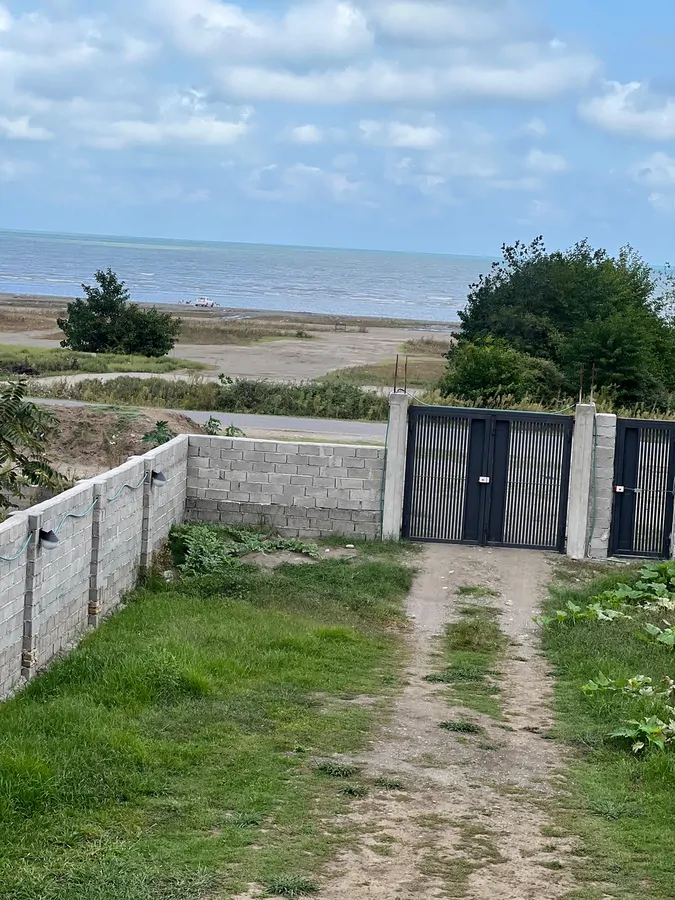 تصویر ۱ - کلبه ویلا سوئیسی رو به دریا در تالش